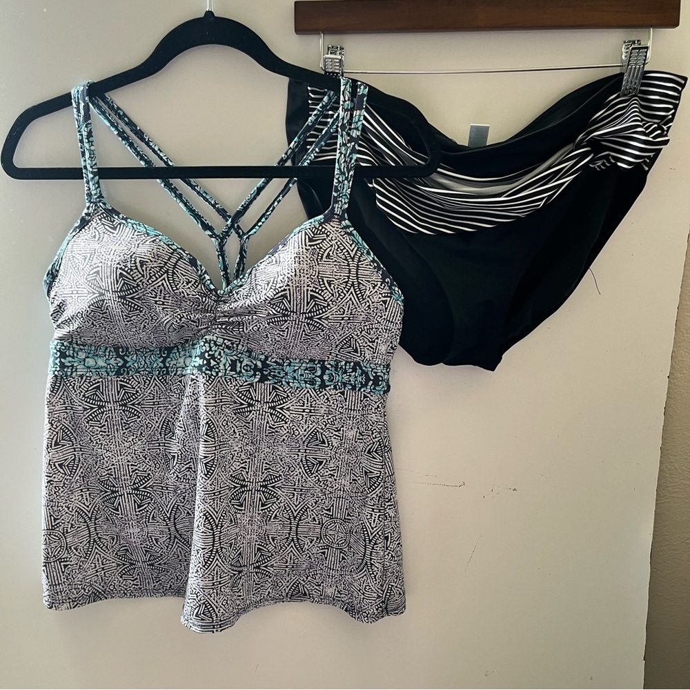 Tropical Escape Black and White Bikini with Strappy Details
